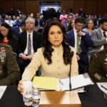 अमेरिकी खुफिया अधिकारी का कहना है कि ईरान शासन अभी भी बरकरार है लेकिन ट्रंप के साथ युद्ध की बात करने से इनकार कर दिया