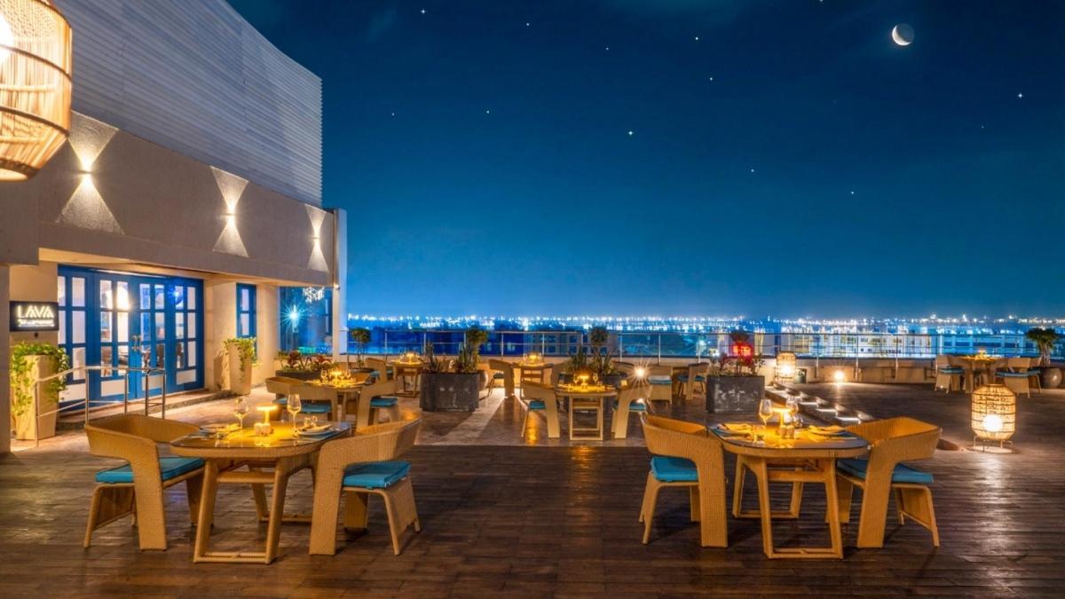 आरामदायक, गरमागरम परोसा गया