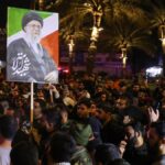 इज़राइल का दावा है कि एक और शीर्ष ईरानी अधिकारी मारा गया जबकि तेल अवीव के पास ईरानी हमलों में 2 लोग मारे गए