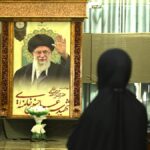 ईरान की राजनीतिक व्यवस्था की व्याख्या की