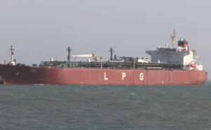 ईरान ने भारत से होर्मुज जलडमरूमध्य वार्ता के दौरान जब्त किए गए विमानों को छोड़ने को कहा: रिपोर्ट