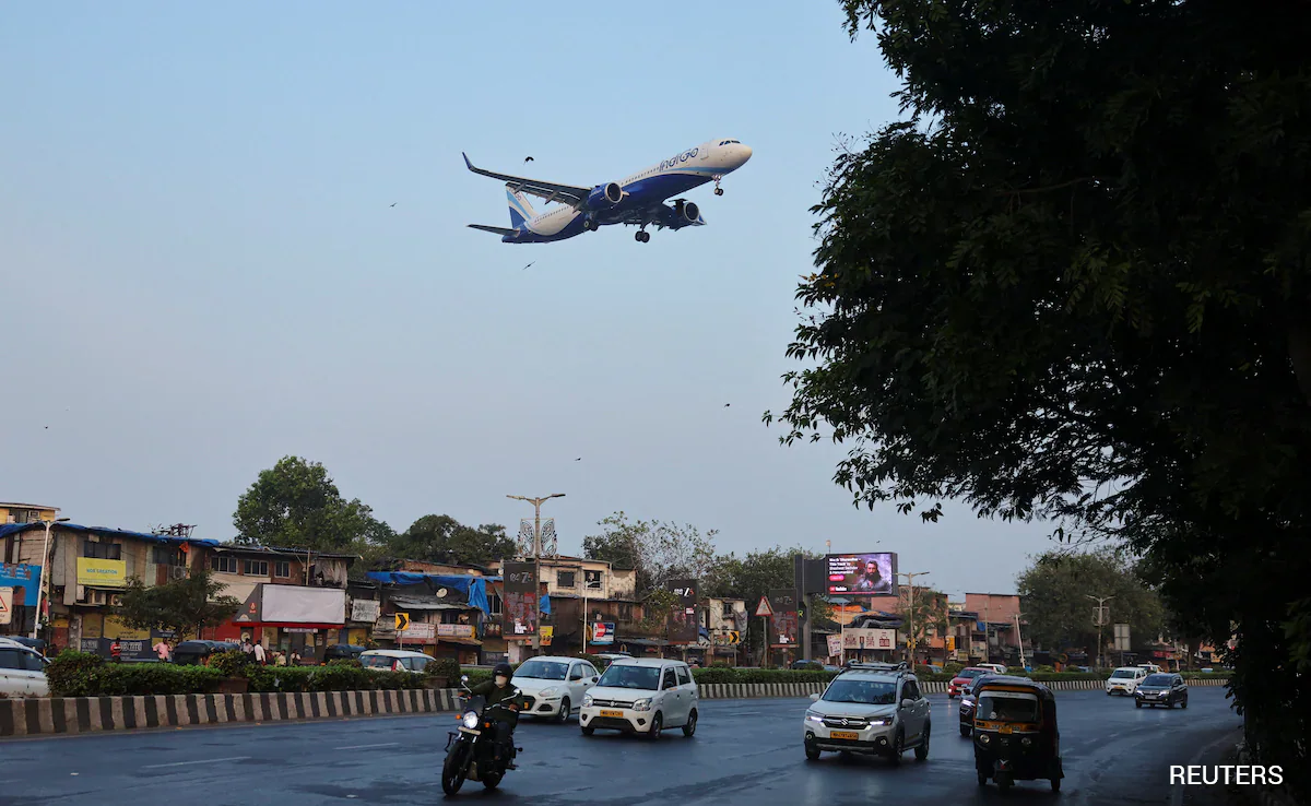 ईरान युद्ध के दौरान जेट ईंधन की बढ़ती कीमतों के कारण ग्रीष्मकालीन उड़ानें अधिक महंगी होने की संभावना है