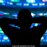 एक घंटे में निवेशकों के 15 लाख करोड़ रुपये डूबे: आज क्यों गिरे बाजार?