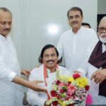 एनसीपी में खींचतान के बीच पार्टी के पोस्टरों पर अजित पवार की तस्वीर गायब होने से विवाद खड़ा हो गया है