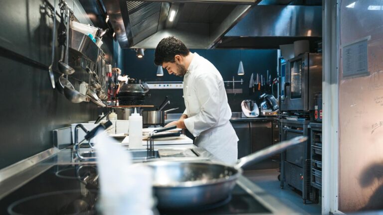 क्या होता है जब सिलेंडर दिखाई नहीं देता?