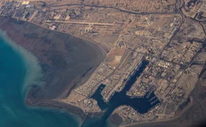 'जब हम ड्रोन, जेट देखते हैं तो दिल बैठ जाता है': ईरान में फंसे भारतीय नाविक