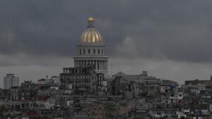 ट्रम्प की क्यूबा कार्रवाई: नाकेबंदी से लेकर दम घुटने तक