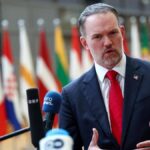 ट्रम्प प्रशासन ने अमेरिकी सुप्रीम कोर्ट द्वारा हटाए गए टैरिफ को उलटने की कोशिश के लिए एक नई प्रक्रिया शुरू की