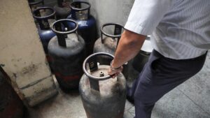 पश्चिम एशिया में संघर्ष के बाद से भारतीय होटल गैस की कमी से जूझ रहे हैं