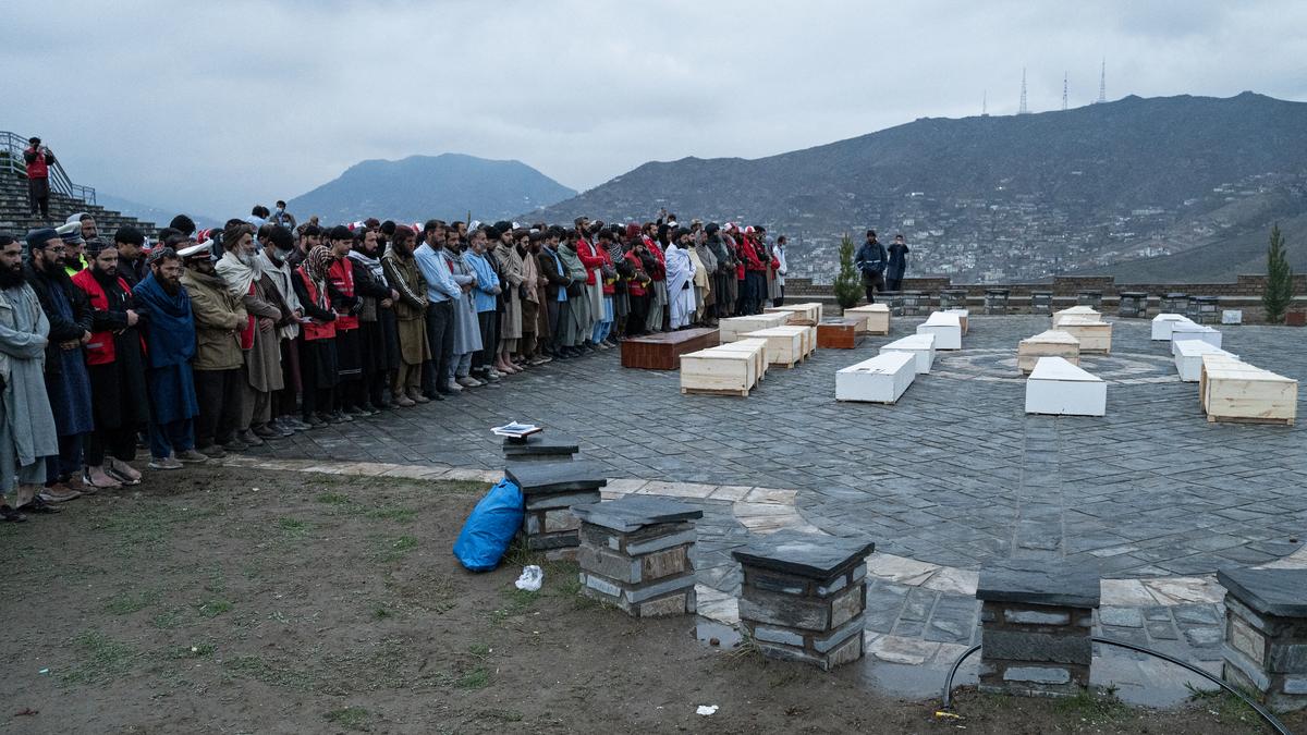 पाकिस्तान और अफगानिस्तान ने शत्रुता में ईद पर ‘विराम’ की घोषणा की है