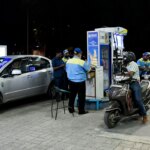 पेट्रोल पर 3 रुपये एक्साइज ड्यूटी, डीजल पर जीरो, क्या कम होंगी ईंधन की कीमतें?