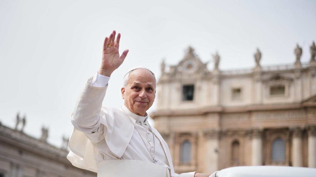 पोप लियो XIV ने उन दावों को खारिज कर दिया कि भगवान पाम संडे मास संदेश में युद्ध को उचित ठहराते हैं