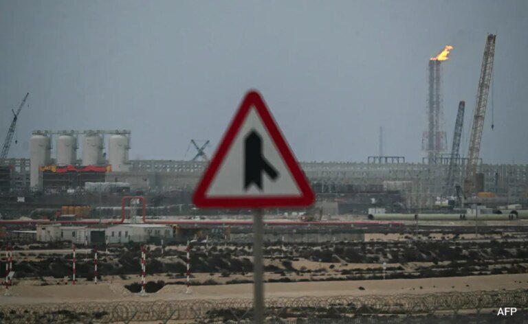 प्रधानमंत्री मोदी ने कतर, फ्रांस, जॉर्डन, ओमान के नेताओं से मध्य पूर्व के हालात पर चर्चा की