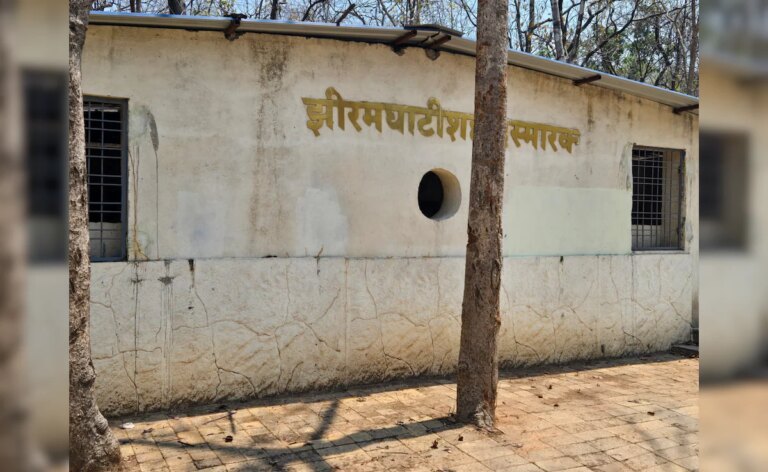 माओवादी ख़तरे को ख़त्म करने की समय सीमा नज़दीक है, लेकिन बस्तर नरसंहार स्थल पर डर का माहौल है
