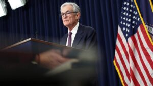 यूएस फेड ने 'अनिश्चित' ईरान युद्ध प्रभाव के कारण दरों में कोई बदलाव नहीं किया है