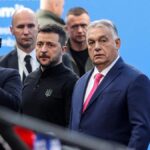 यूक्रेन ने हंगरी पर 82 मिलियन डॉलर के साथ बैंक कर्मचारियों को बंधक बनाने का आरोप लगाया है