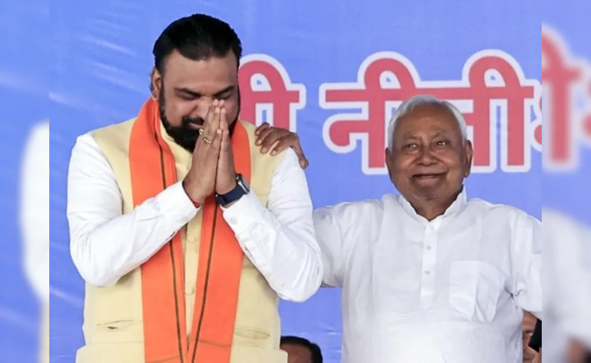 ‘ये हर कोई देखेगा’: नीतीश कुमार के इशारे में कई लोगों को उत्तराधिकार का संकेत नजर आया