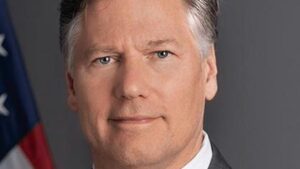 रायसीना डायलॉग 2026: अमेरिकी विदेश नीति को हमारे राष्ट्रीय हितों को आगे बढ़ाना चाहिए, क्रिस्टोफर लैंडौ कहते हैं