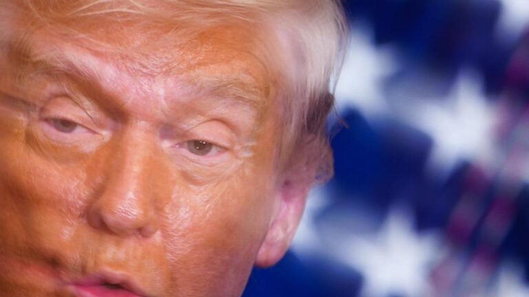 सूत्रों का कहना है कि अमेरिकी खुफिया विभाग का कहना है कि ईरानी सरकार के गिरने का कोई खतरा नहीं है