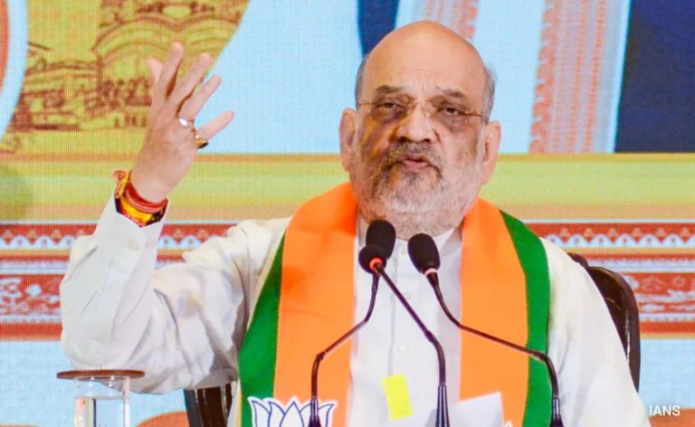 अमित शाह बंगाल में हैंन जनता, न ममता'कांग्रेस में नौकरी