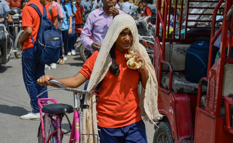 इन क्षेत्रों में अप्रैल से जून तक गर्मी के दिनों में वृद्धि हुई है