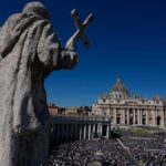 दुनिया भर से ईस्टर समारोह की तस्वीरों में