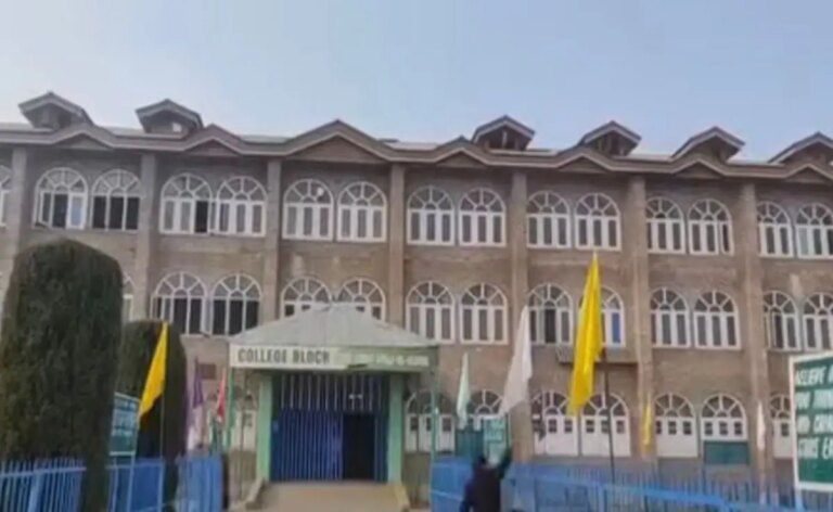 प्रसिद्ध जम्मू-कश्मीर मदरसे ने जमात-ए-इस्लामी संबंधों को अवैध घोषित किया