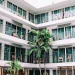 बंगाल के लिए चुनाव आयोग का नया आदेश मतदान से पहले होटलों में बाहरी लोगों के प्रवेश पर प्रतिबंध लगाता है