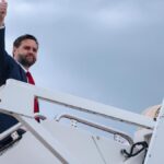 महत्वपूर्ण चुनाव से पहले ओर्बन को बढ़ावा देने के लिए अमेरिकी उपराष्ट्रपति वेंस ने हंगरी का दौरा किया