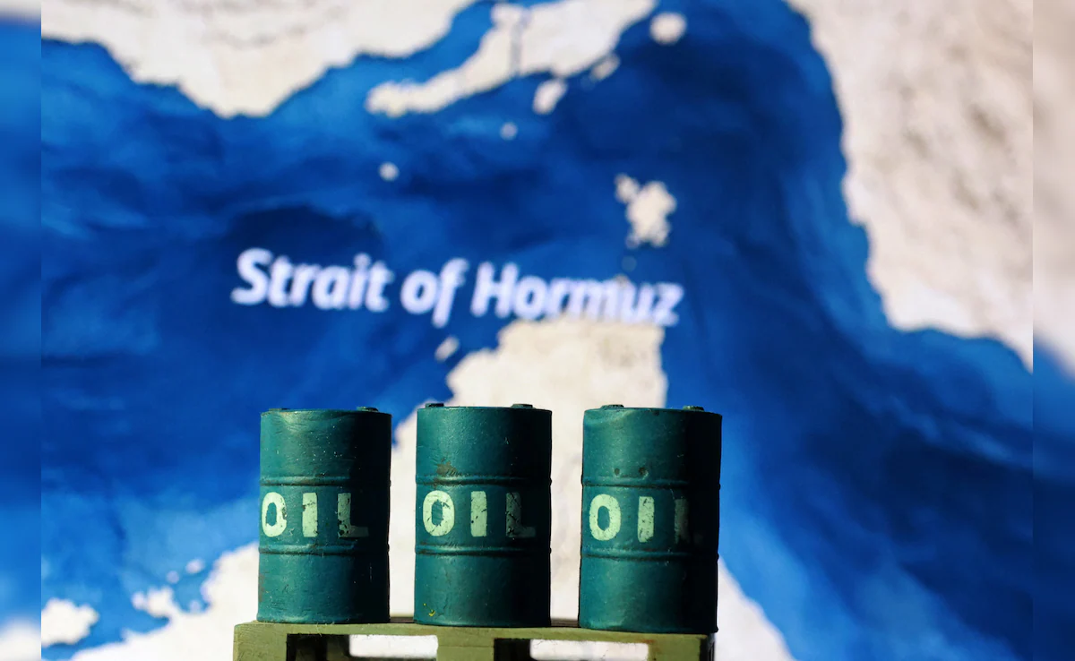 राय | मुद्रा संकट पर पेट्रोल 30 रुपये महंगा, 150 डॉलर का तेल सचमुच कर सकता है दुनिया का भला!