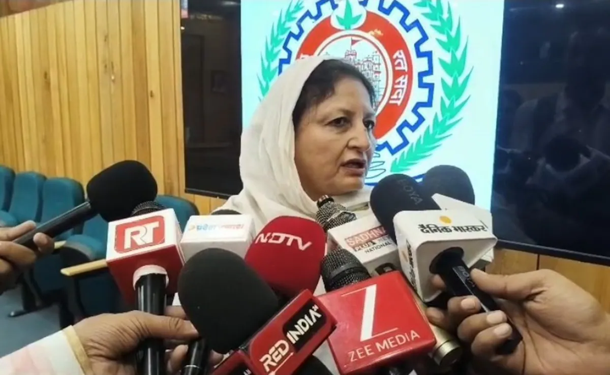 ‘वंदे मातरम्’ नहीं गाने पर इंदौर के 2 पार्षदों पर केस दर्ज