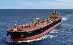 वापसी के लिए ईरान क्रूड? 600,000 बैरल का टैंकर गुजरात बंदरगाह को सिग्नल दे रहा है