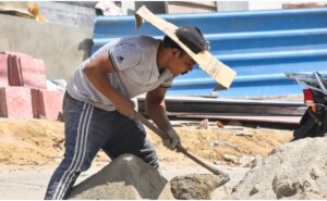 हीटवेव सकल घरेलू उत्पाद का 4% पिघला सकती है, चिकित्सा बिल बढ़ा सकती है, उत्पादकता कम कर सकती है