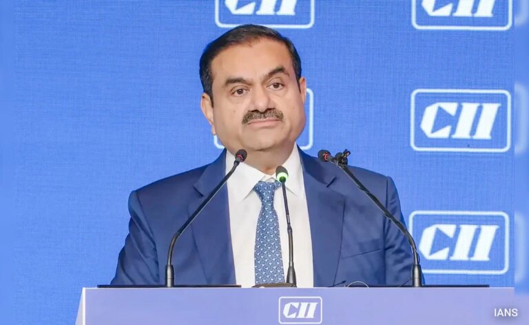 अदाणी समूह भारत के स्वच्छ भविष्य के लिए भौतिक फाउंडेशन का निर्माण कर रहा है: गौतम अदाणी