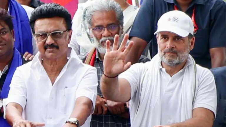 "अस्वीकार्य": विजय गठबंधन पर कांग्रेस 'द्रमुक पर कभी भरोसा नहीं करेगी'