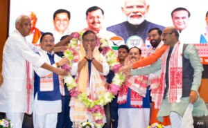 आज हिमंत सरमा के साथ एनडीए सहयोगी समेत 4 मंत्री शपथ लेंगे