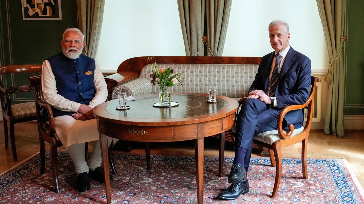 आशा है कि पीएम मोदी यूक्रेन में युद्धविराम लाने में मदद के लिए रूसी चैनलों का उपयोग करेंगे: नॉर्वेजियन पीएम स्टॉर
