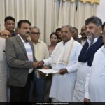 इनसाइड ट्रैक: बैकरूम मीटिंग्स जिसके कारण सिद्धारमैया को इस्तीफा देना पड़ा