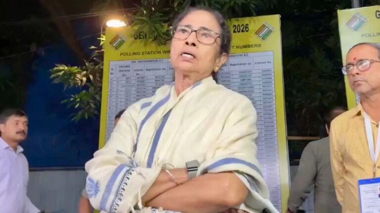 'एमए, मिट्टी, मानुष'बगावत के लिए: चुनाव में हार के बाद तृणमूल को बगावत का सामना करना पड़ रहा है