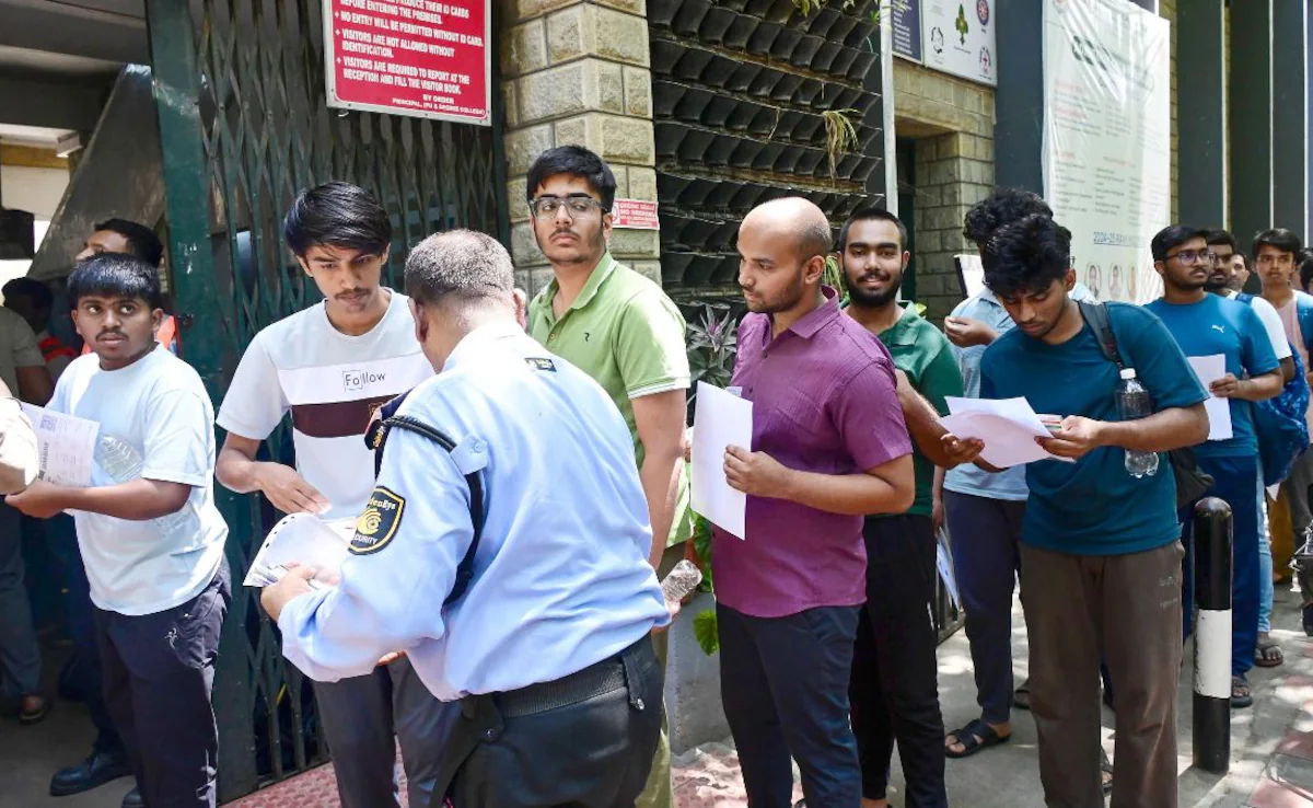 कैसे एक ‘एस्टीमेट पेपर’ लीक ने NEET-UG 2026 को सवालों के घेरे में ला दिया है