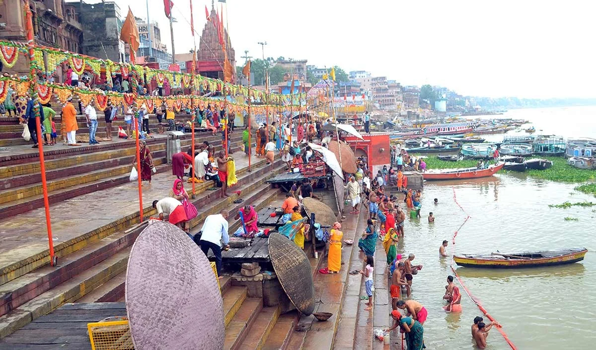 गंगा दशहरा: हरिद्वार से काशी तक आस्था की डुबकी, जानें क्यों इतना पवित्र है ये दिन