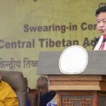तिब्बत की निर्वासित सरकार के नेता ने शपथ ली