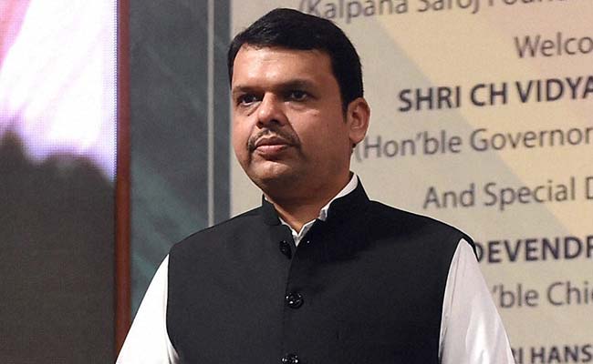 "निदा खान को छुपाने में AIMIM नेता की भूमिका थी": TCS 'ट्रांसफर' मामले पर देवेंद्र फड़णवीस