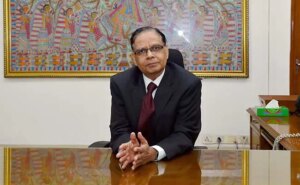 'पेट्रोल की कीमतें बढ़ने दी जानी चाहिए': पीएम मोदी की विदेशी मुद्रा अपील पर अर्थशास्त्री अरविंद पनगढ़िया