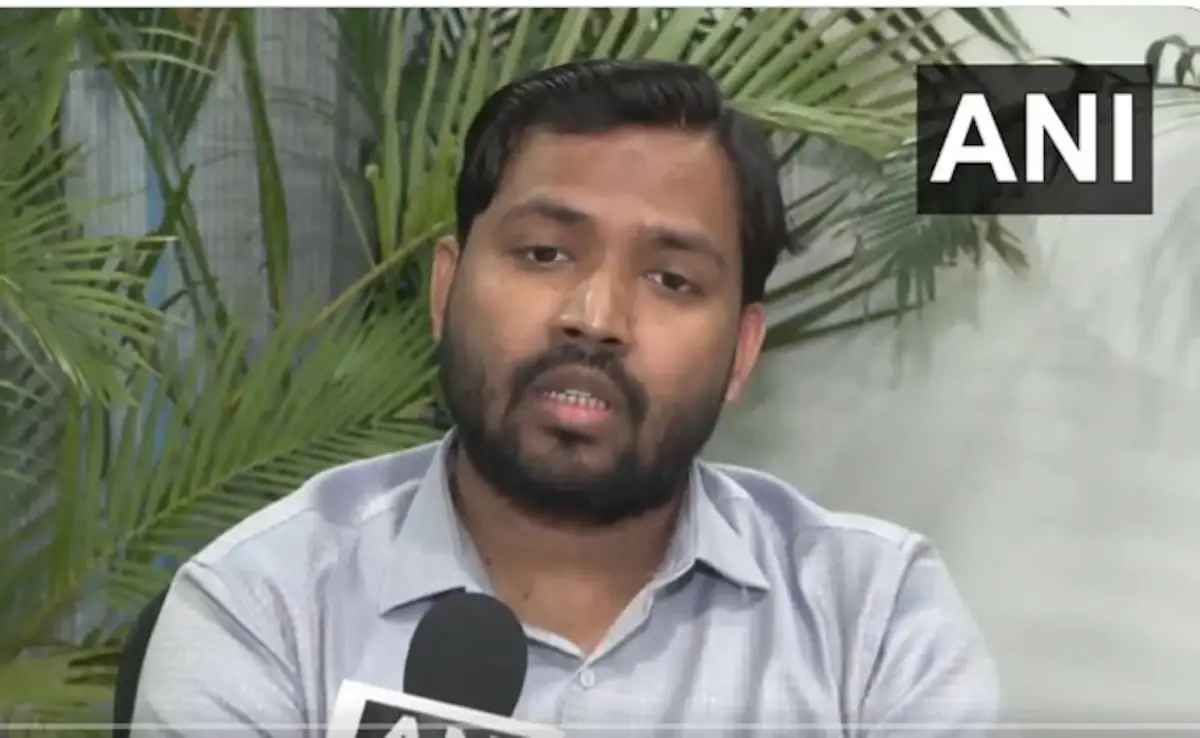 “प्रधानमंत्री से हमारी अपील है…”: NEET पेपर लीक पर खान सर ने क्या कहा?