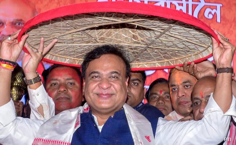 बीजेपी के मुख्य रणनीतिकार का सामना करने के लिए भरोसेमंद कांग्रेस: ​​हिमंत सरमा का राजनीतिक सफर