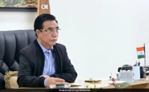 मिजोरम के अंतिम उग्रवादी समूह ने हथियार डाल दिए और राज्य को उग्रवाद मुक्त घोषित कर दिया