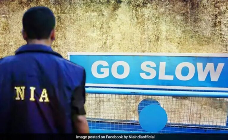 लश्कर आतंकवादियों का मिशन चक्र: कश्मीर में एक बाल प्रत्यारोपण