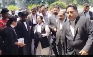 'वकील' ममता बनर्जी ने अदालत में मामले की पैरवी की, अब बार काउंसिल निशाने पर है