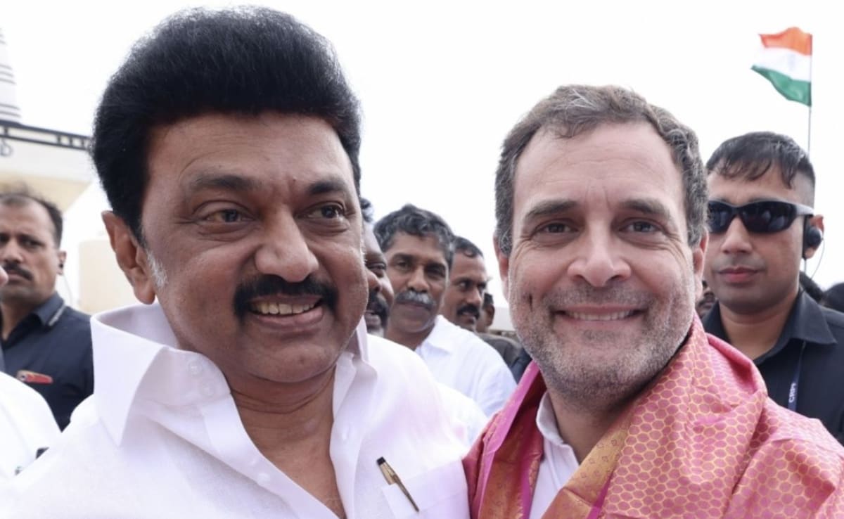 विजय के लिए छोड़ी गई डीएमके अब लोकसभा में कांग्रेस के साथ नहीं बैठना चाहती